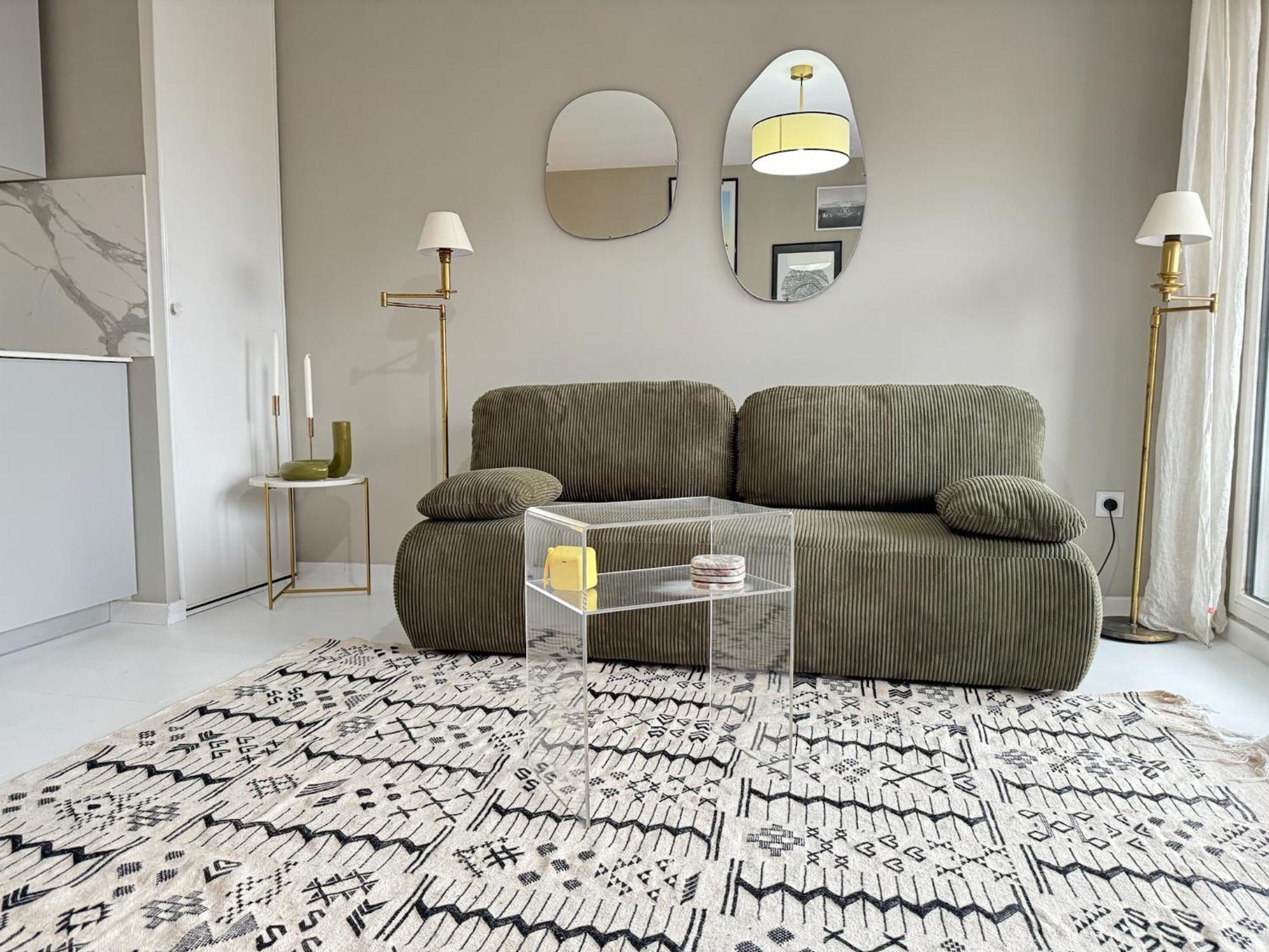 Chic Urbain Moderne Aux Portes De Paris Apartment Pantin